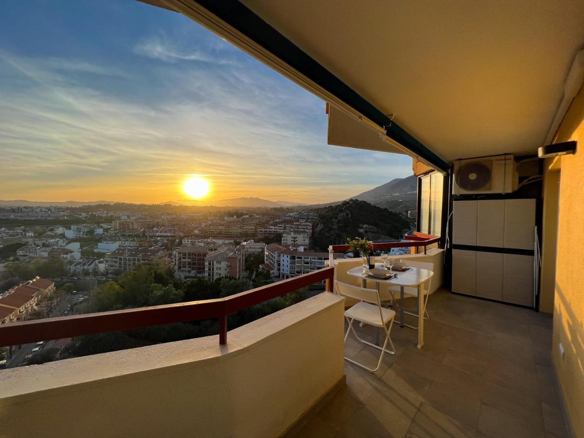 Apartamento A 900 M De La Playa Y Con Vistas Al Mar En Fuengirola Exterior foto